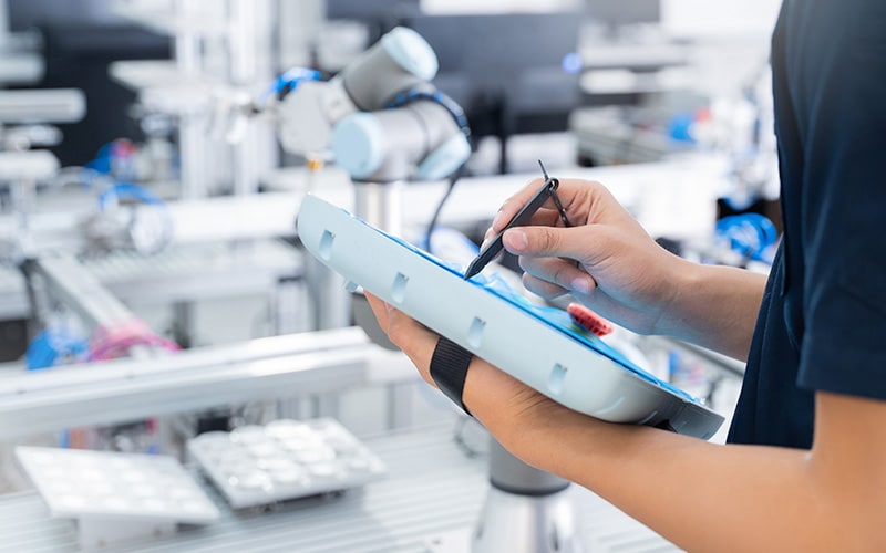 Human-machine collaboration in Industry 4.0 is supported with wireless connectivity and portable devices ranging from touch screens on handheld controllers to augmented-reality glasses