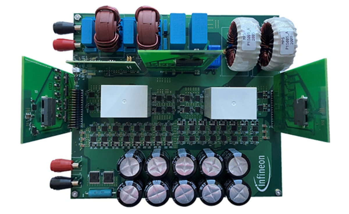 Infineon Technologies Carte d'évaluation EVAL_4KVA_230VCA_5LINV